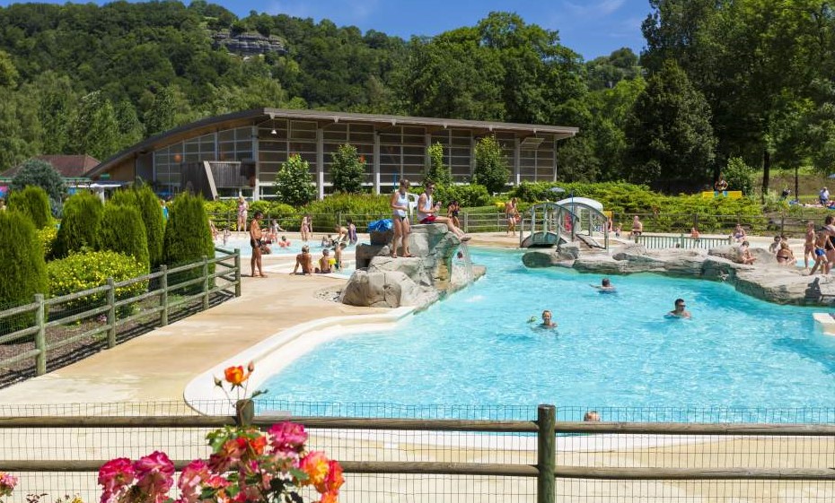 Image Piscine des Lagons de Doucier