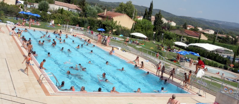 Image Piscine de Pernes les Fontaines