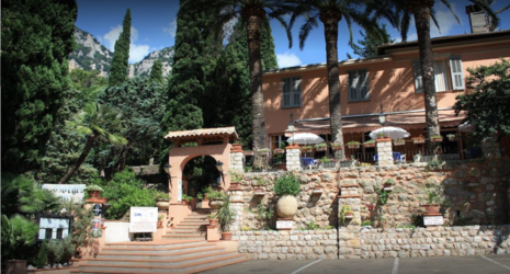 Image Auberge des Gorges du Loup - Restopolitan - Offre : Entrée + Plat au choix à la Carte (hors Menu)